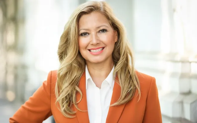 Bild: Rachel Linnemann wird CEO von tecRacer – Fokus auf AWS, GenAI und digitale Souveränität