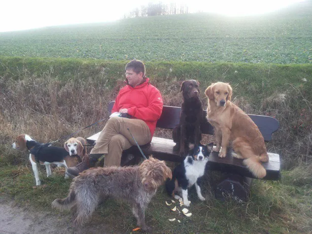 Bild: Professioneller Gassi-Service vor den Toren Hannovers