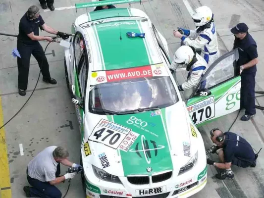 Bild: Klassensieg für Andreas Winkler beim 3.VLN-Lauf 2009