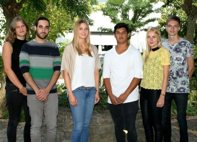 Bild: Kräuter Mix begrüßt neue Auszubildende und Studenten