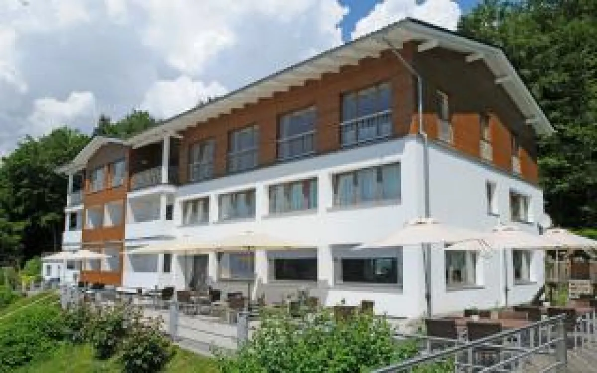 Photovoltaik-Anlage auf dem Wellnesshotel