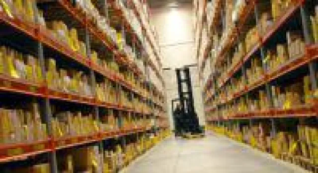 Effiziente Intralogistik: Vom vernetzten Lager pünktlich auf die Straße Bild: Effiziente Intralogistik: Vom vernetzten Lager pünktlich auf die Straße