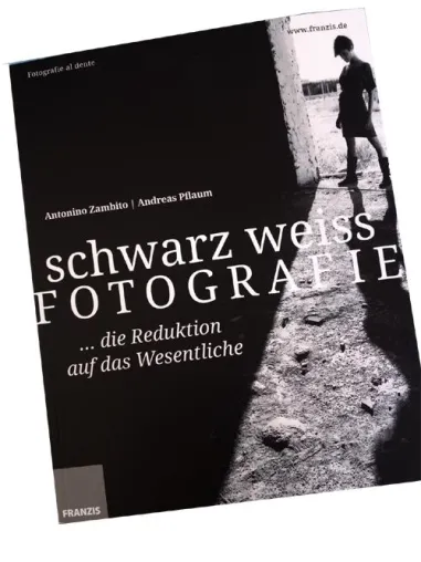 schwarz weiss FOTOGRAFIE - ...die Reduktion auf das Wesentliche Bild: schwarz weiss FOTOGRAFIE - ...die Reduktion auf das Wesentliche