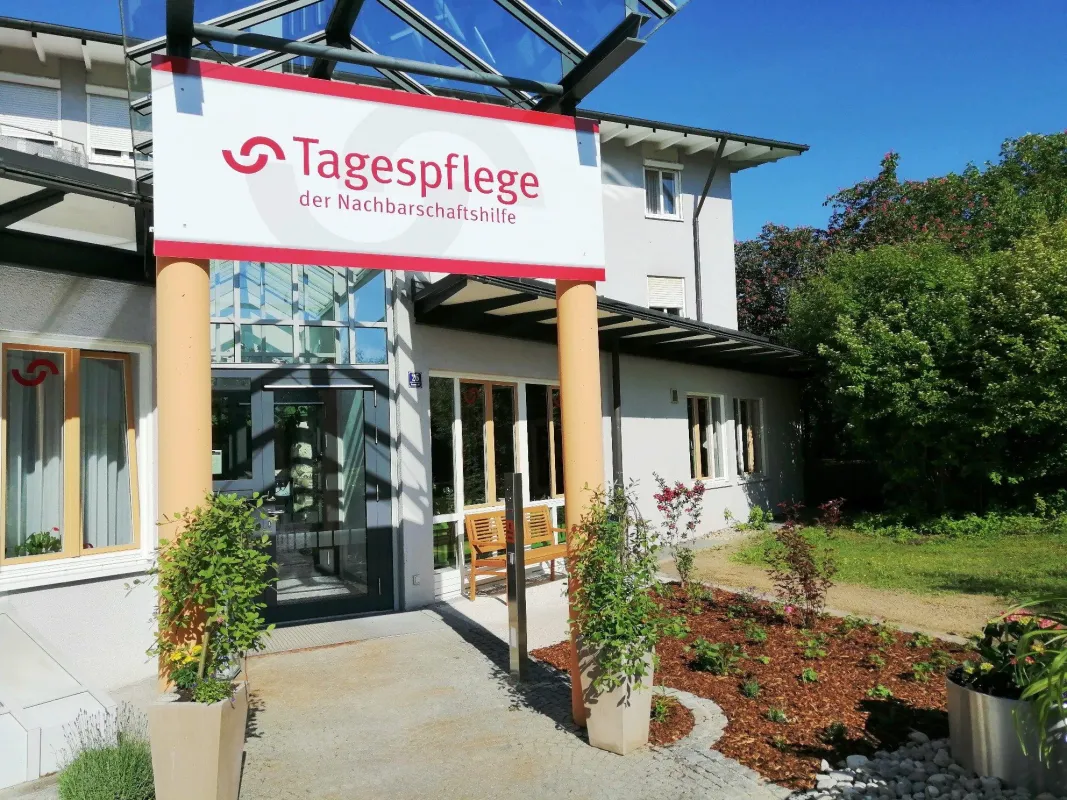 Herzlich willkommen! www.nbh-tagespflege.de
