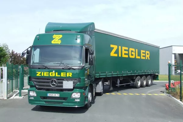 Bild: Trimble stattet gesamte europäische Flotte der Ziegler-Gruppe mit dem CarCube aus