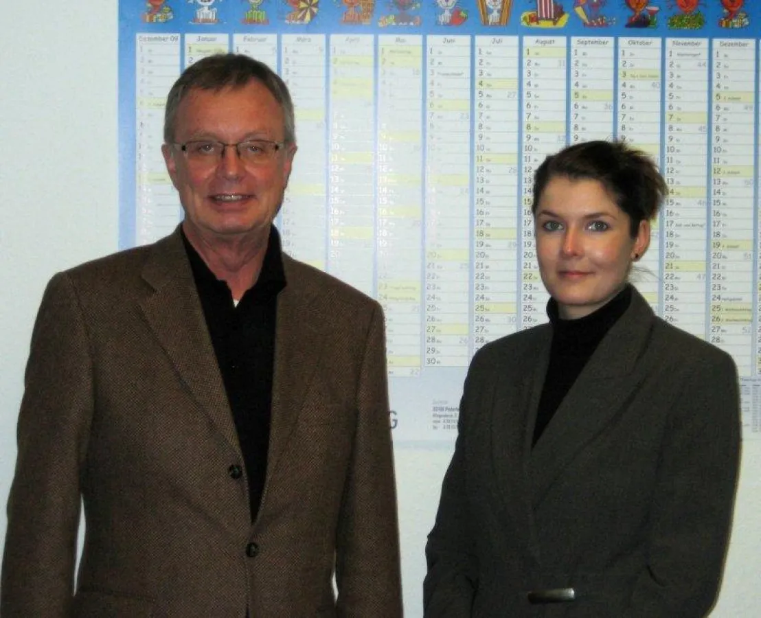 Die Sprecher der Initiative „Paderborn ist Informatik“ Christina Zweigle, Connext GmbH (rechts), und Klaus Beverungen, S&N AG, (links)
