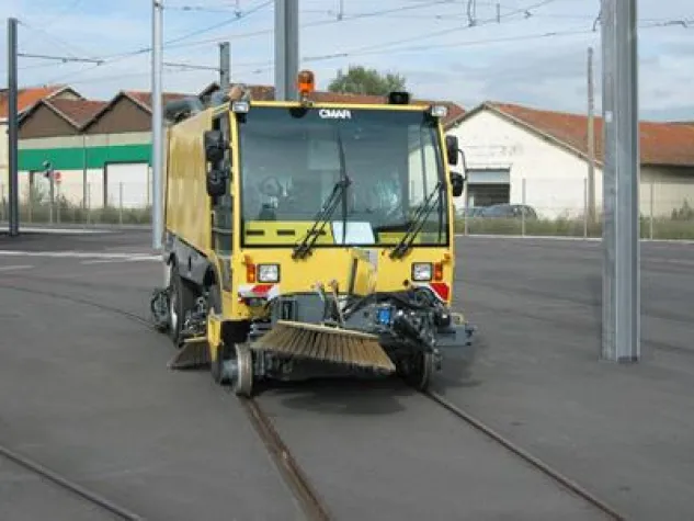 Gleis frei für gute und sichere Fahrt Bild: Gleis frei für gute und sichere Fahrt
