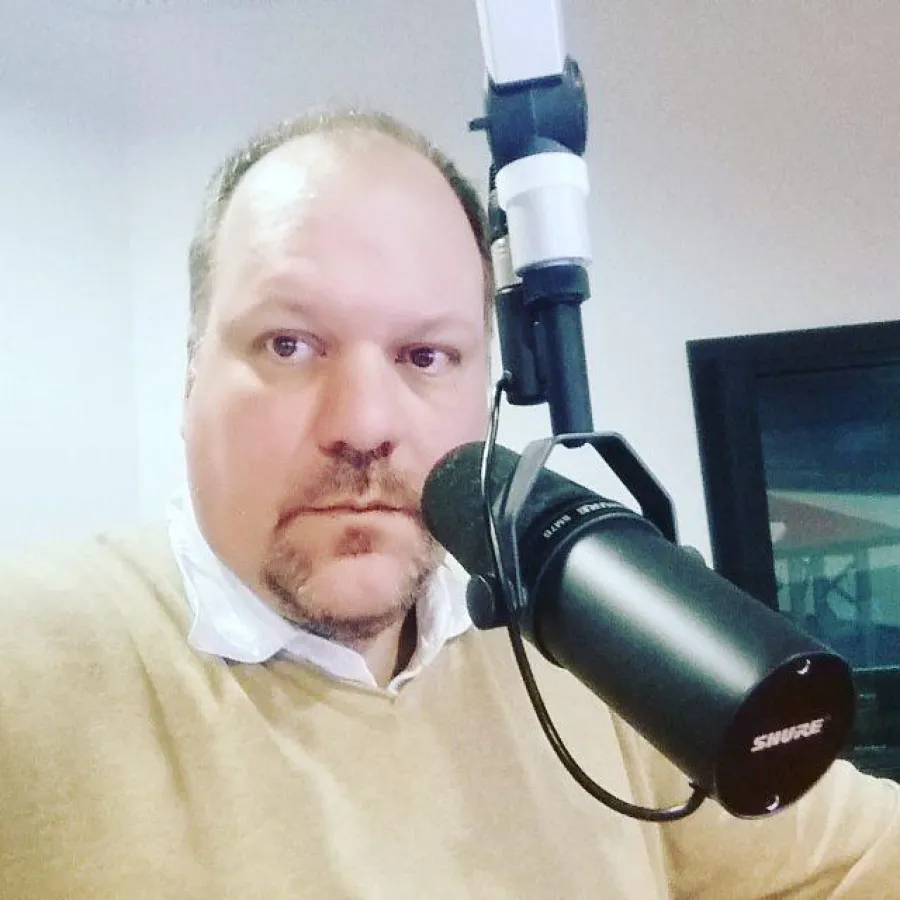 Jörg Wachsmuth im Studio (Foto: WMG)