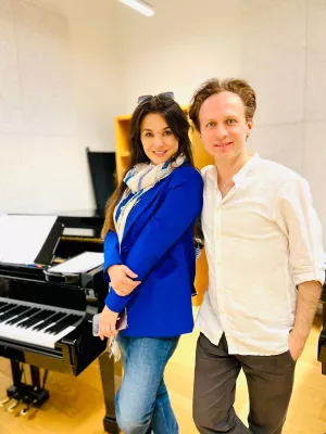 Bild: Bürger helfen Bürgern e.V. Hamburg unterstützt: Leon Gurvitch - Brückenbauer mit Musik der Classic