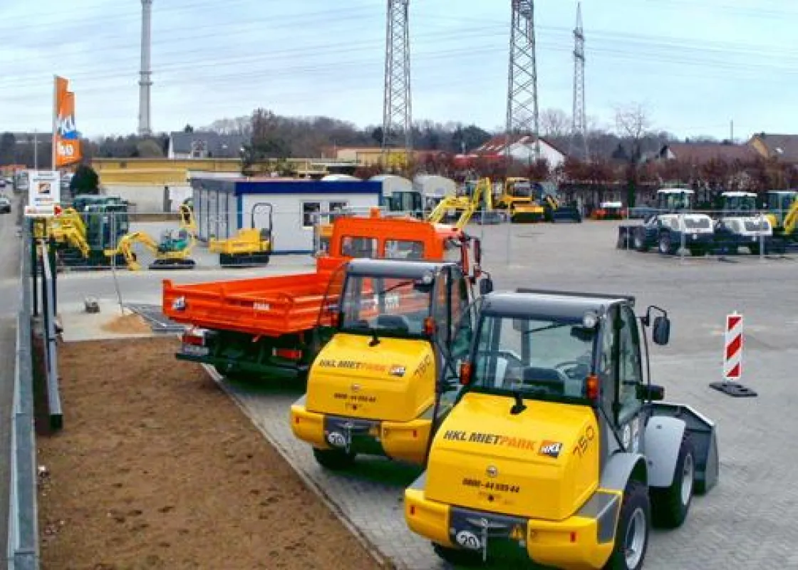 Das neue HKL Center Aschaffenburg bietet Baumaschinen und Geräte für jeden Einsatzbedarf.
