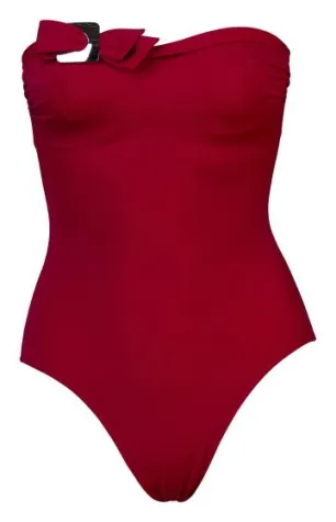 Bild: Exklusive Beach-Wear im Designer Outlet Salzburg