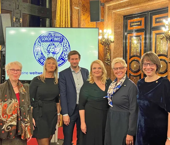 Senatsempfang für Hamburger Soroptimist International Clubs Bild: Senatsempfang für Hamburger Soroptimist International Clubs