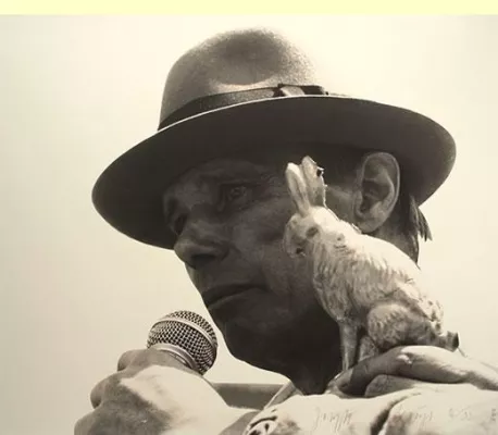 Bild: KunstNacht zum 20. Todesjahr von Joseph Beuys: „Make the secrets productive“