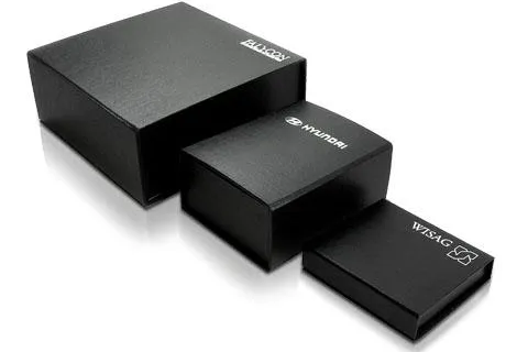 Bild: Aus USB-Verpackungen wird Xatro-Verpackung
