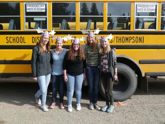 Tipps für einen erfolgreichen Schulbesuch im Ausland // Wo ein Lächeln mehr sagt als tausend Worte Bild: Tipps für einen erfolgreichen Schulbesuch im Ausland // Wo ein Lächeln mehr sagt als tausend Worte