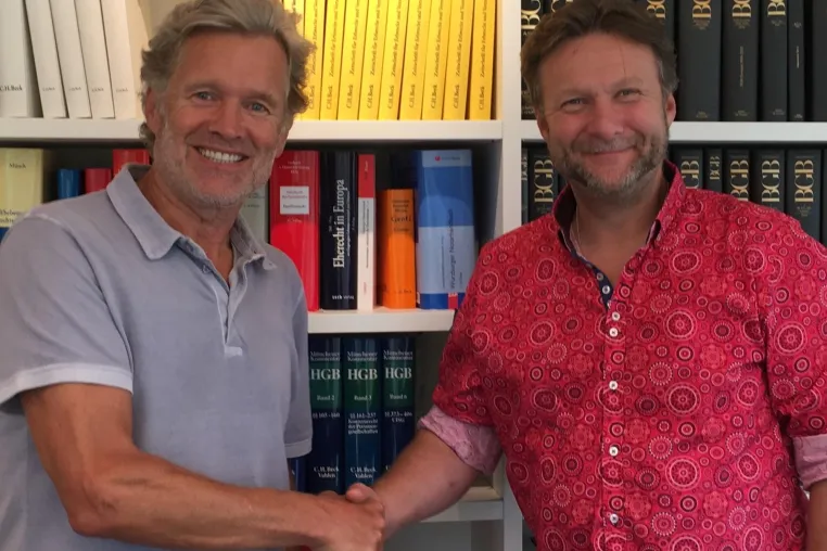 redspider networks GmbH beteiligt sich an der Smaragd Medien GmbH Bild: redspider networks GmbH beteiligt sich an der Smaragd Medien GmbH