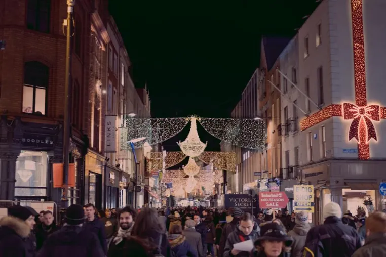 Marketing für Weihnachten – Was bedeutet Corona für Online Shops Bild: Marketing für Weihnachten – Was bedeutet Corona für Online Shops