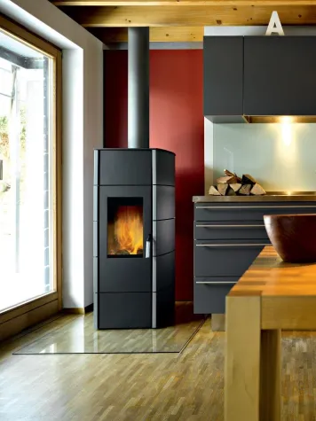 Kaminzauber in den eigenen vier Wänden Bild: Kaminzauber in den eigenen vier Wänden