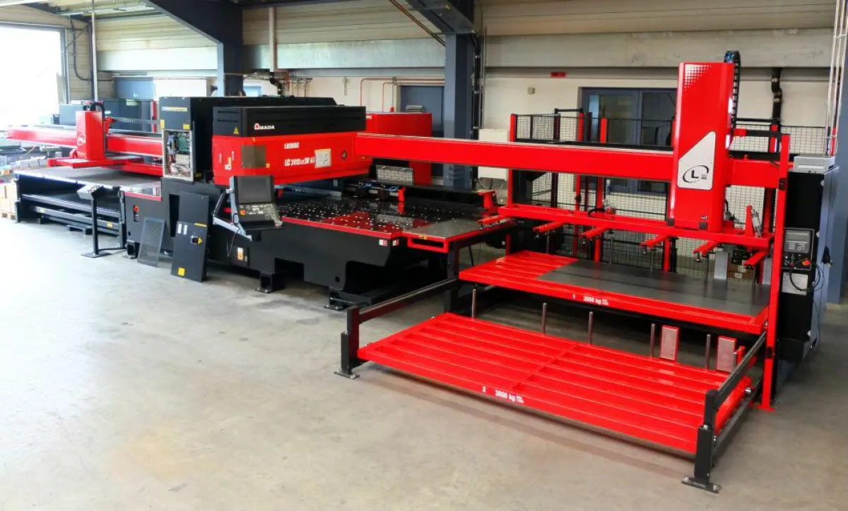 Amada Alpha IV Laserlinie
