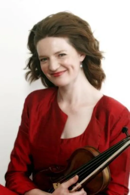 Die britische Geigerin Rachel Podger zählt zu den führenden Spezialistinnen für die Musik des Barock. Sie spielt auf der Stradivarius Violine 
