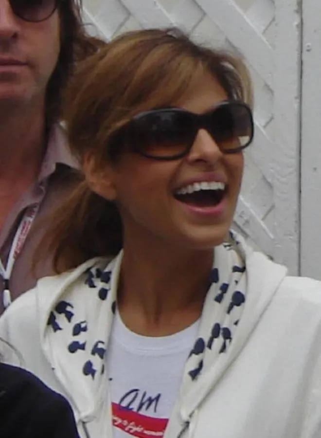 Eva Mendes sammelt auf dem Dreamball Geld für DKMS Life.
