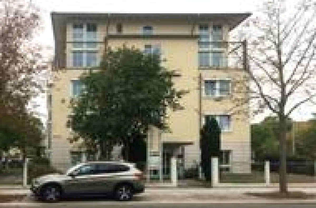 Büro- und Geschäftshauskomplex ?Wiener Straße 80a? im Stadtteil Strehlen