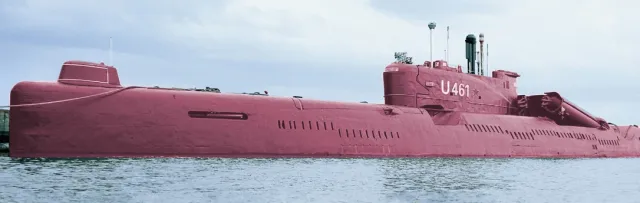 Bild: Verrückte Auktion: Bekommt Peenemünde ein rosa U-Boot?