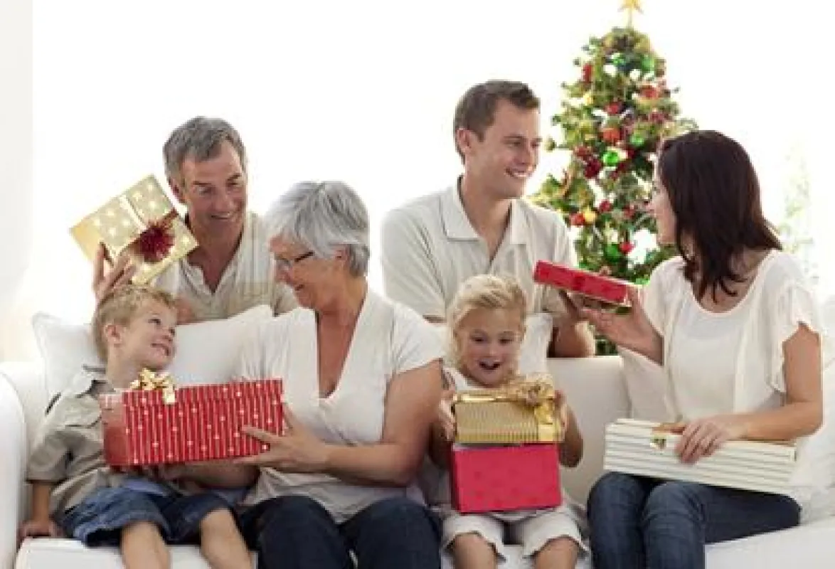 SILVERELL® präsentiert Weihnachtsgeschenke aus reinem Silber