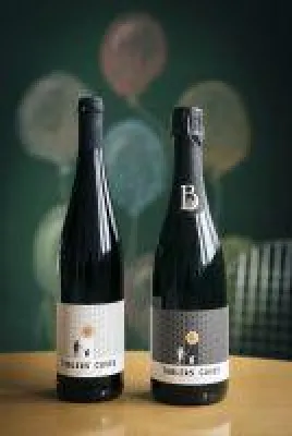 Bild: Genießen für den guten Zweck: Serviceclub Round Table präsentiert Wein- und Sektkollektion