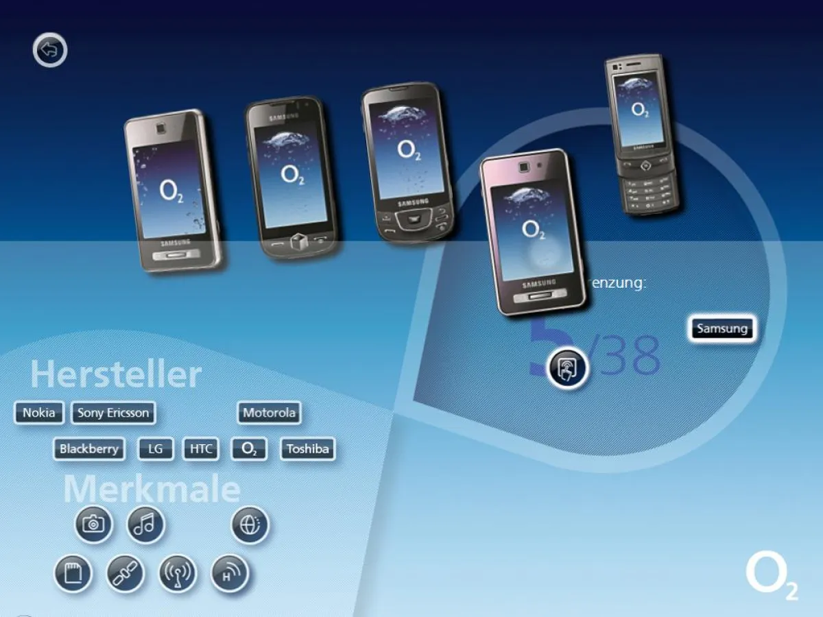 Das Natural User Interface des Surface Tables macht den Handykauf zum interaktiven Shoppingerlebnis