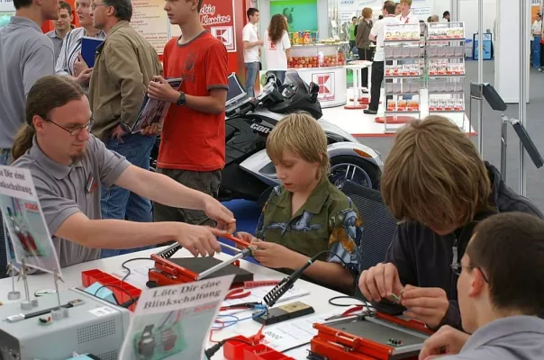 Starke Resonanz zur IHK-Bildungsmesse 2008 Bild: Starke Resonanz zur IHK-Bildungsmesse 2008