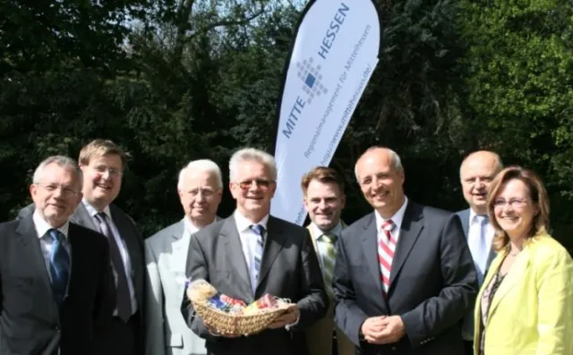 Bild: Abschied vom Mitgründer, Vorstand und „Botschafter der Region“: Dr. Dagobert Kotzur verabschiedet