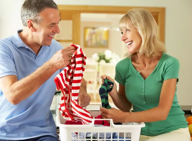 Bild: Gardinenreinigung inklusive Abnehmen und Aufhängen