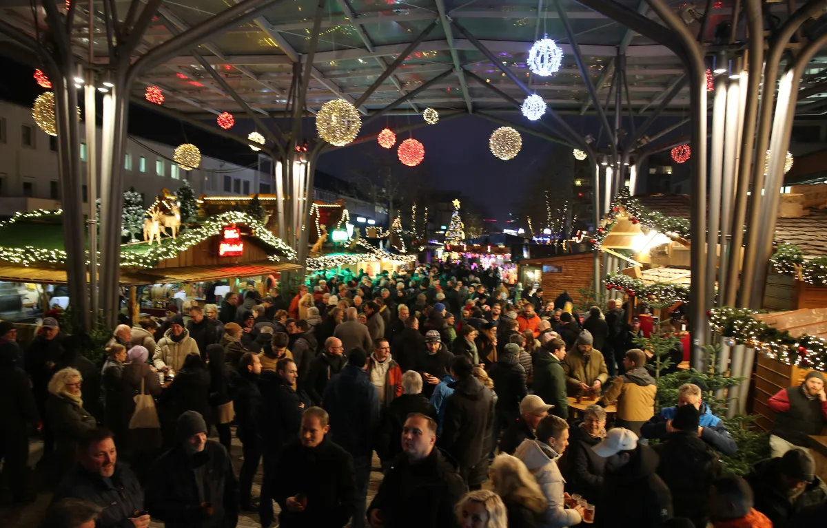 Wolfsburger Weihnachtsmarkt 2023 (© WMG Wolfsburg)