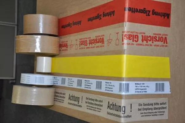 Bild: Nassklebeband mit eigenem Logo bedrucken