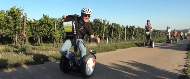 Bild: Extra-Touren bei segwalk Königstein: Neue Routen auf dem SEGWAY® und geführte Pedelec-Touren im Rheingau
