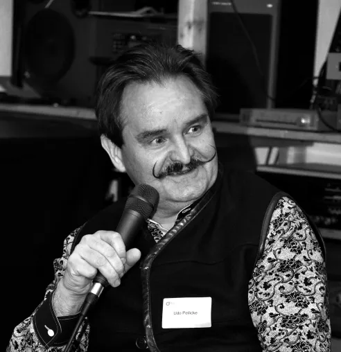 Aromatherapie - da liegt was in der Luft! - Interview aus der CallCenterPROFI mit Udo Peilicke Bild: Aromatherapie - da liegt was in der Luft! - Interview aus der CallCenterPROFI mit Udo Peilicke