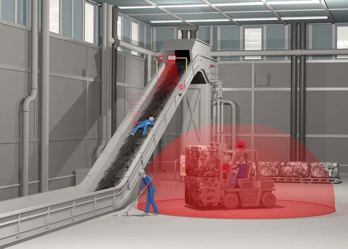 Kollisionswarnsystem U-Tech Zone für konsequenten Schutz von Mitarbeitern in Halle und Hof.