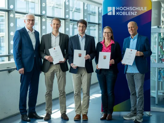 Vier neue Professorinnen und Professoren verstärken die Hochschule Koblenz zum März 2026 Bild: Vier neue Professorinnen und Professoren verstärken die Hochschule Koblenz zum März 2026