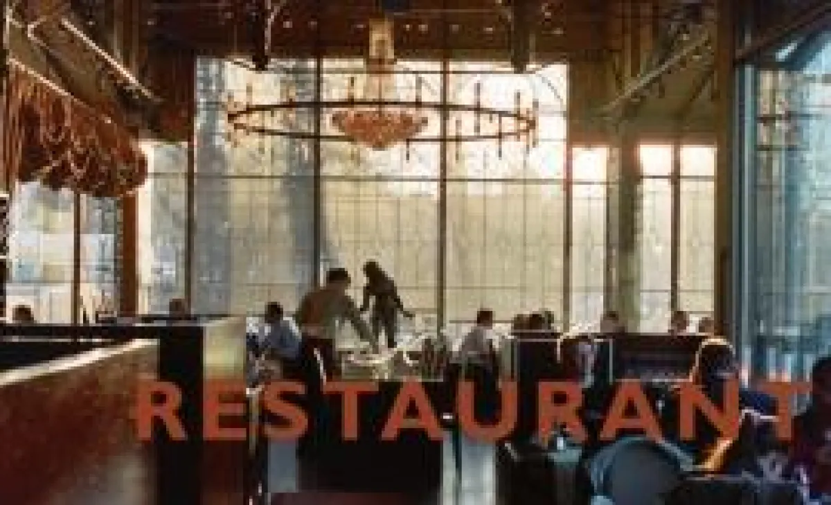 Restaurant Kappeli, eines der bekanntesten und ältesten Restaurants Finnlands im Zentrum der finnischen Hauptstadt