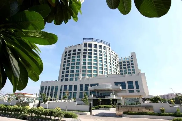 Hoteleröffnung von lebua Hotels & Resorts in Indien Bild: Hoteleröffnung von lebua Hotels & Resorts in Indien