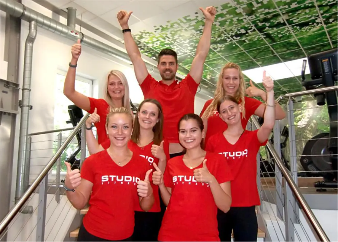 Das Team vom Studio Fitness freut sich über das 1. Jubiläum