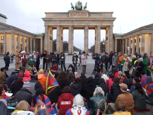 Bild: Olympische Spiele in Peking – Tibet-Proteste auch in Berlin