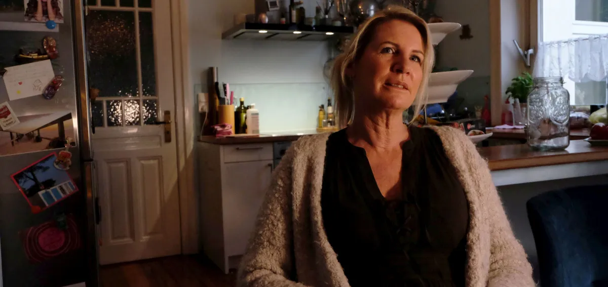 Anwältin Christina Kaufmann schildert, wie die Sterbehilfe-Frage ihre Familie belastete.