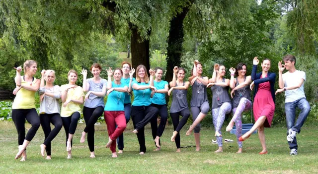 Bild: Yogalehrer-Ausbildung mit Herz