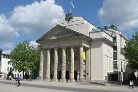 Bild: Zusammenarbeit des Landestheaters Detmold mit der Multiton Elektronik GmbH
