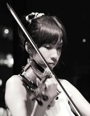 Bild: Benefiz-Soirée zugunsten japanischer Katastrophenopfer in Neukölln