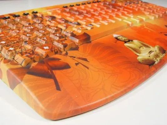 Innovative Design Tastaturen von Greybusters bei PLUS Bild: Innovative Design Tastaturen von Greybusters bei PLUS