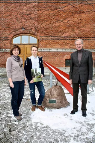 Bild: „Campus-Frühblüher“: Leistungsstarke Schüler testen im Frühstudierendenprogramm das Hochschulleben