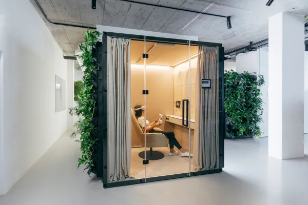 Bild: workingwell präsentiert remind – die smarte Businesslösung zur Gesundheitsprävention am Arbeitsplatz.